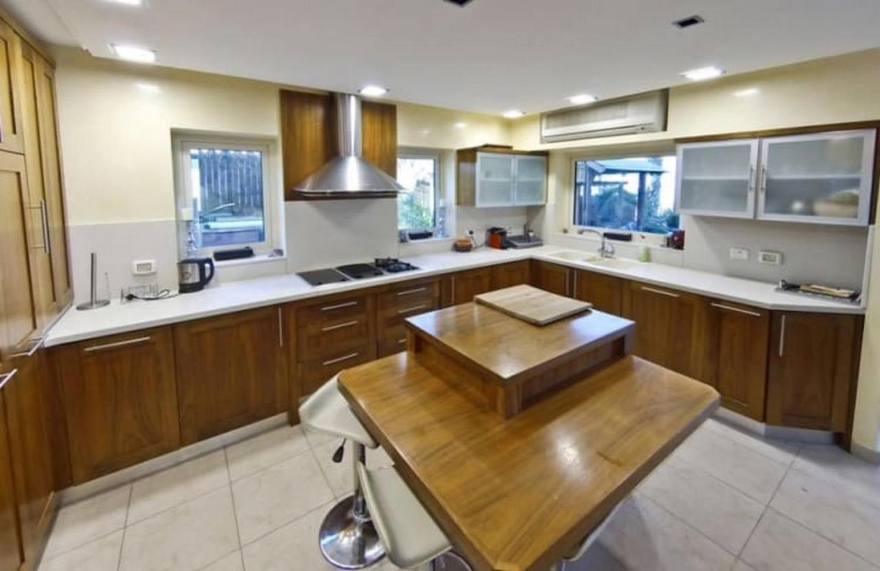 Villa Family Eilat With Heated Pool المظهر الخارجي الصورة