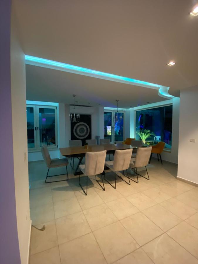 Villa Family Eilat With Heated Pool المظهر الخارجي الصورة